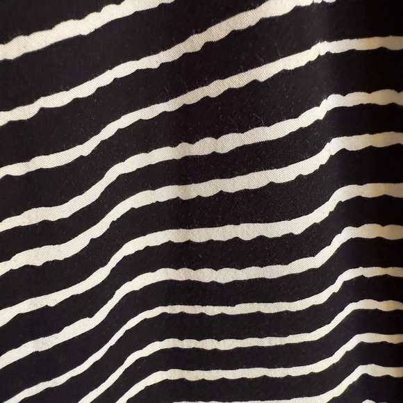 Women's Unbranded Dress Size 3X Black and White Striped - Picture 7 of 10